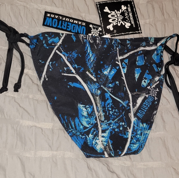 NWT Moonshine Camo Bikini bottom - Picture 2 of 4